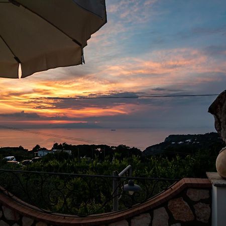 Casa Astra Bed & Breakfast Anacapri  Bagian luar foto