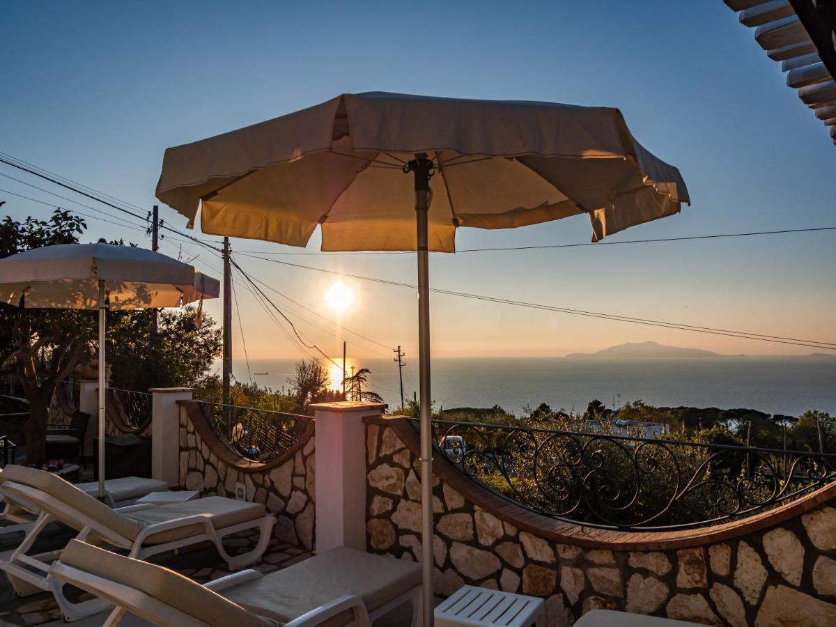 Casa Astra Bed & Breakfast Anacapri  Bagian luar foto
