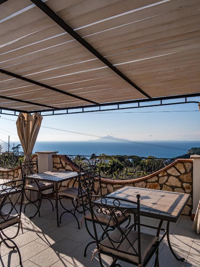 Casa Astra Bed & Breakfast Anacapri  Bagian luar foto