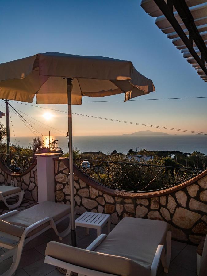 Casa Astra Bed & Breakfast Anacapri  Bagian luar foto