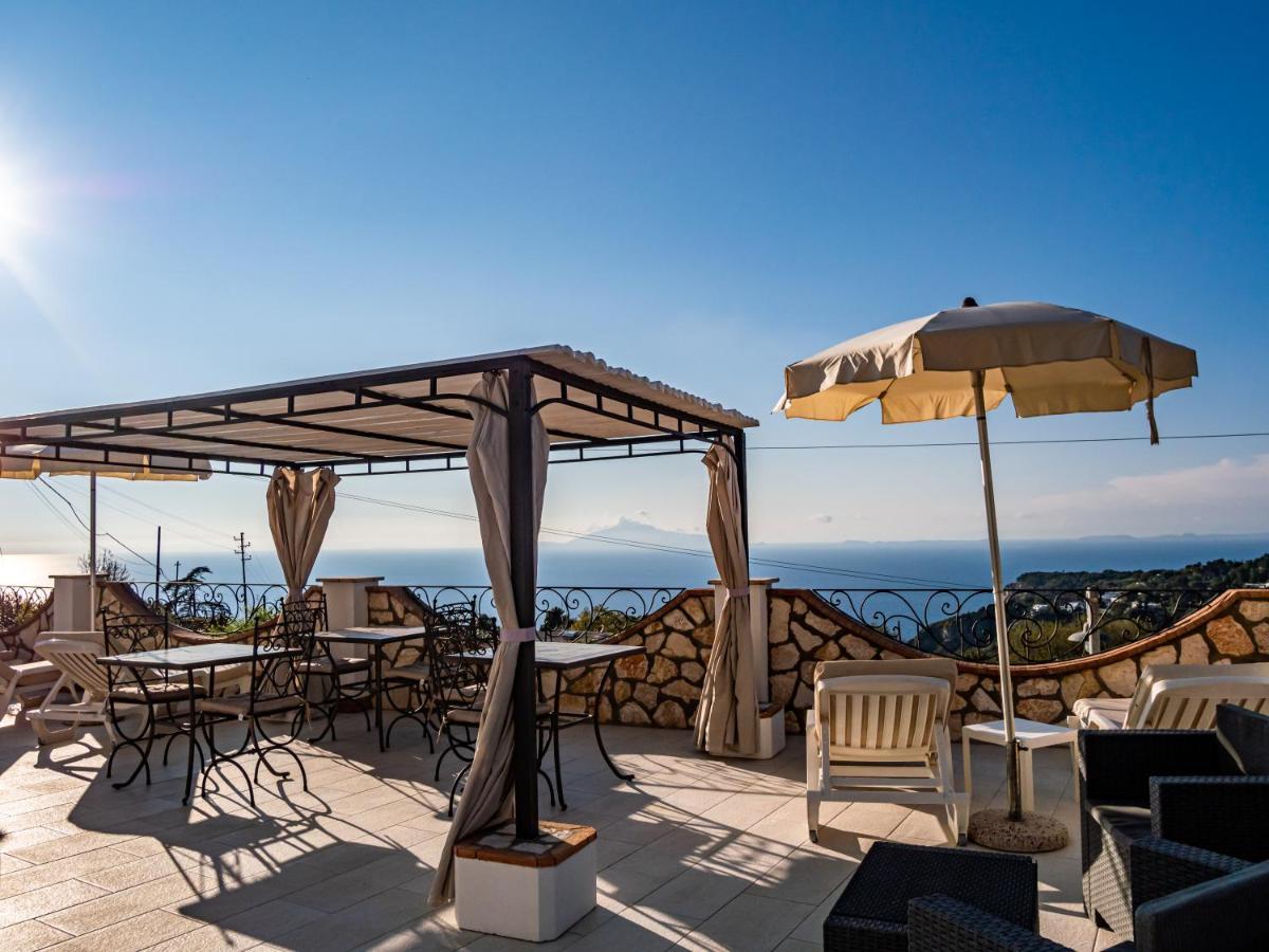 Casa Astra Bed & Breakfast Anacapri  Bagian luar foto