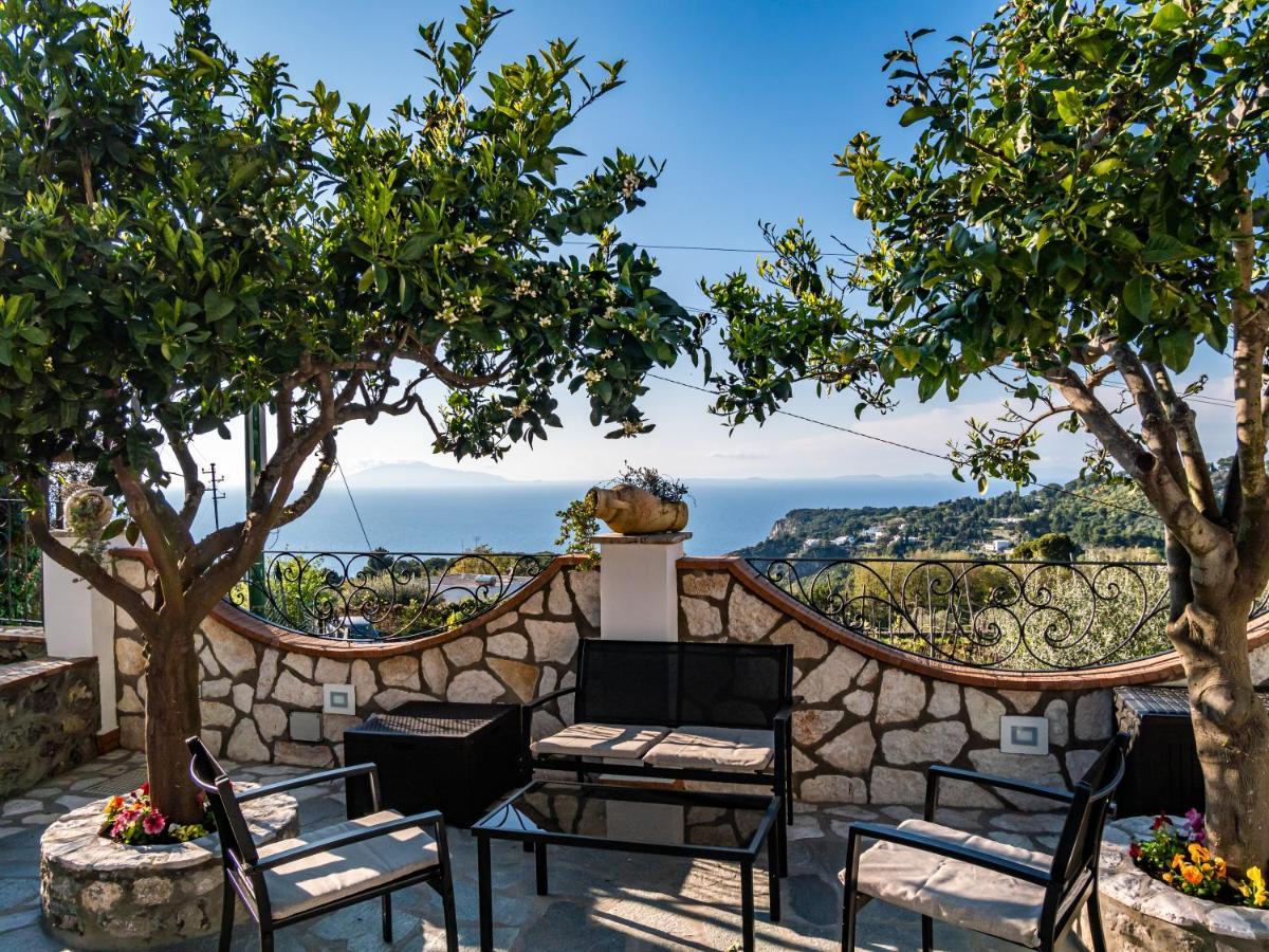 Casa Astra Bed & Breakfast Anacapri  Bagian luar foto