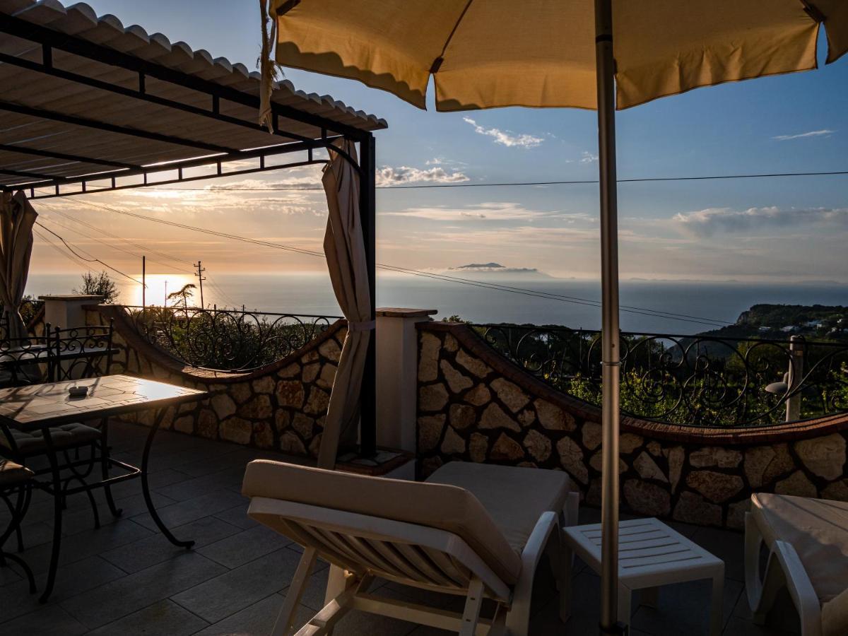 Casa Astra Bed & Breakfast Anacapri  Bagian luar foto