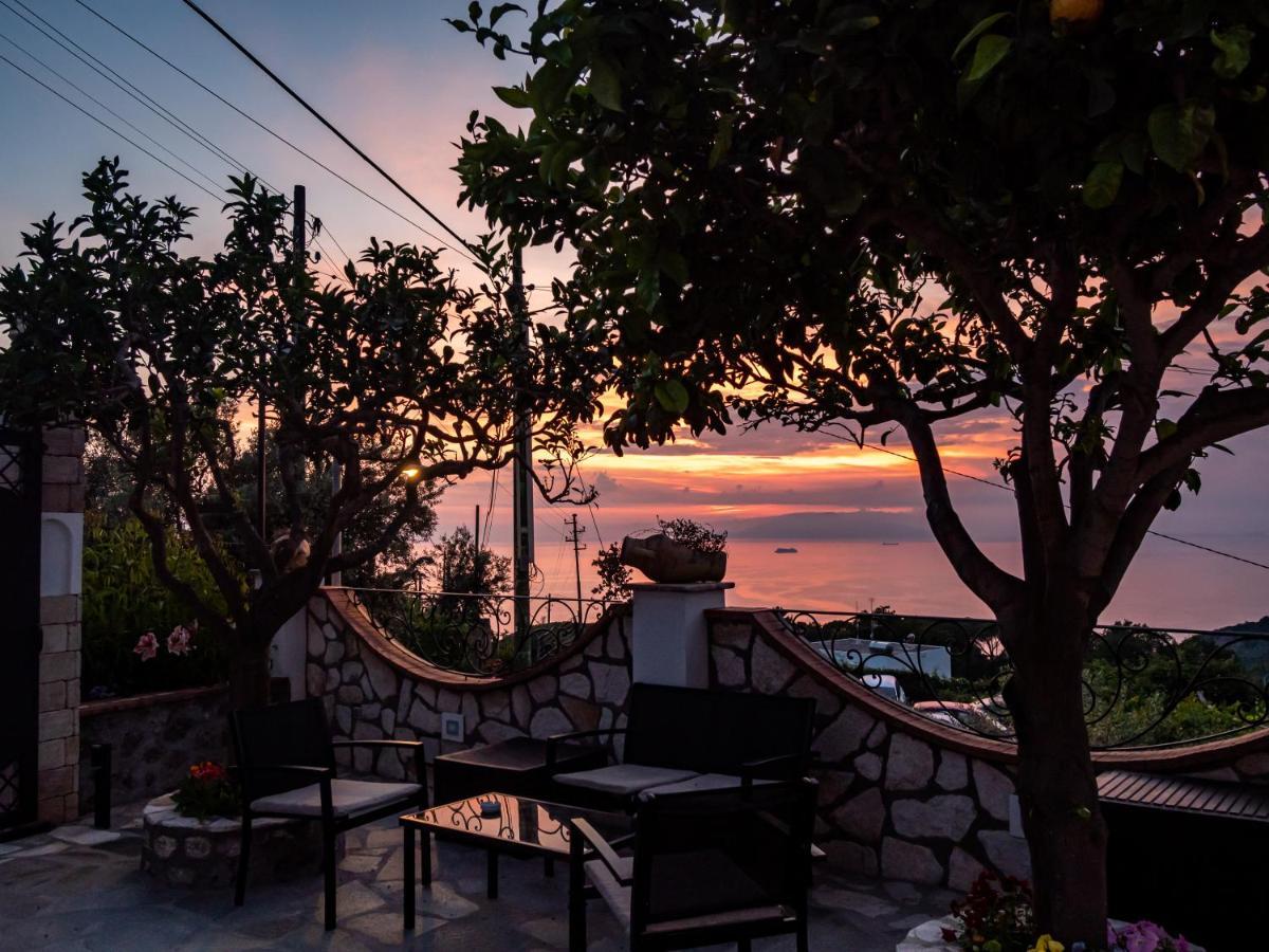 Casa Astra Bed & Breakfast Anacapri  Bagian luar foto